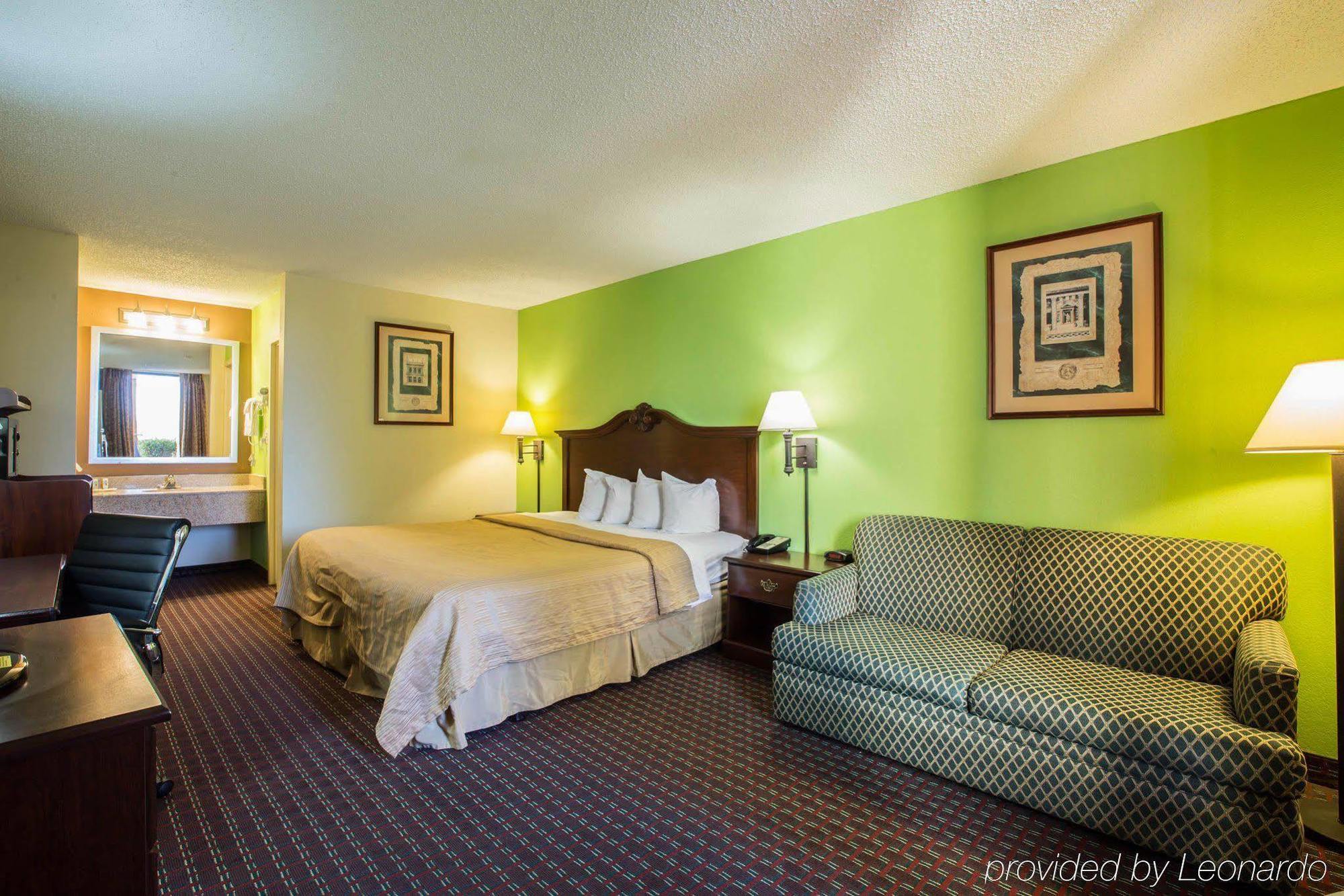 Days Inn By Wyndham Mocksville Exterior photo